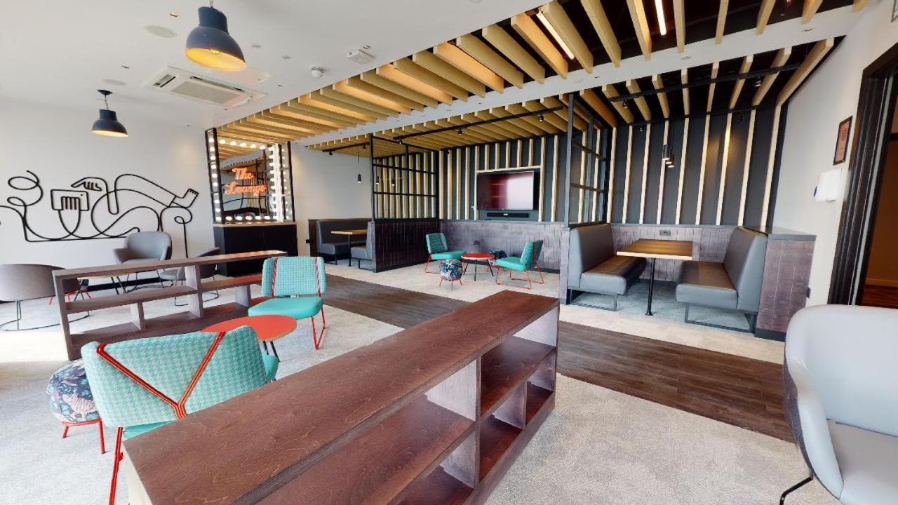 Iq Altus House Leeds Lejlighed Leeds  Eksteriør billede
